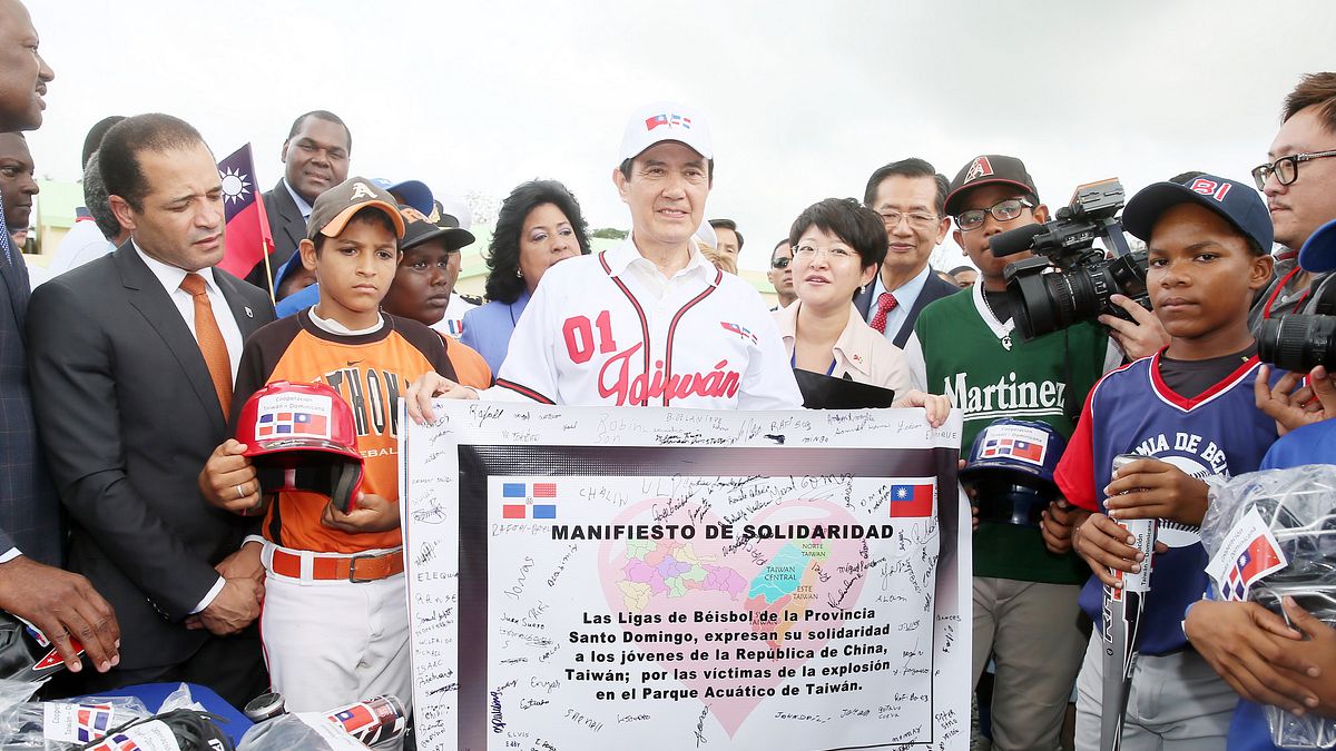 總統馬英九訪問多明尼加San Luis「希望之路」社區兒童中心。(總統府) 總統馬英九訪問多明尼加San Luis「希望之路」社區兒童中心。(總統府)