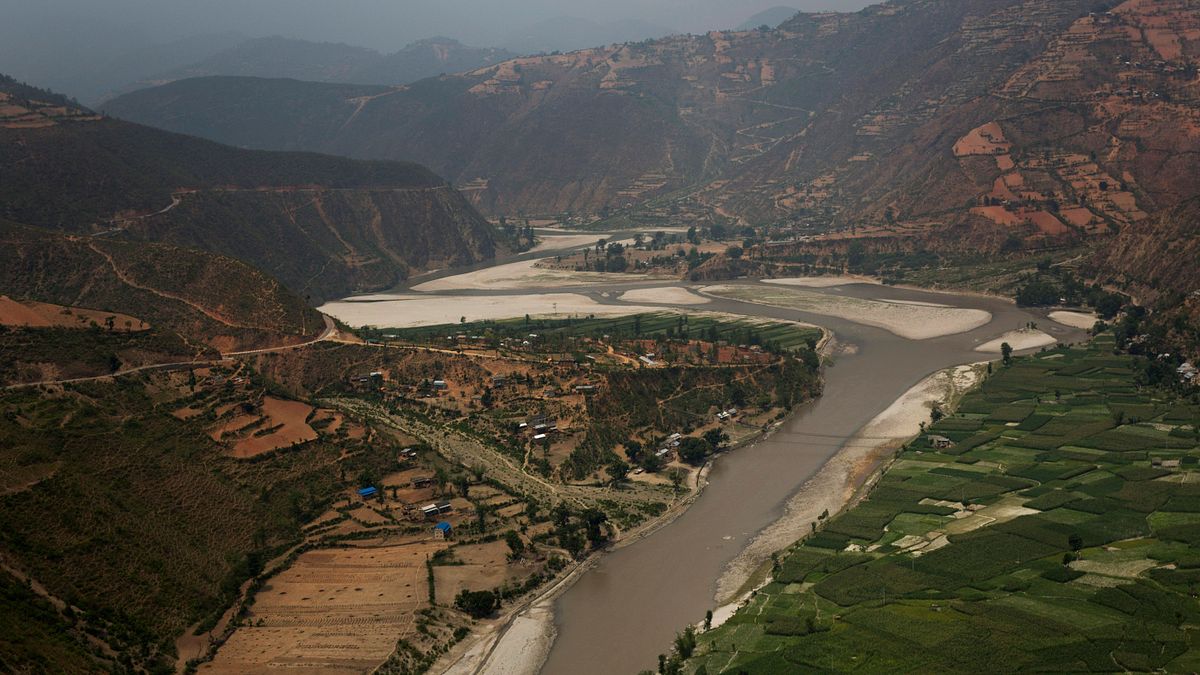 尼泊爾震後須注意堰塞湖爆發洪災。(美聯社) 尼泊爾震後須注意堰塞湖爆發洪災。(美聯社)