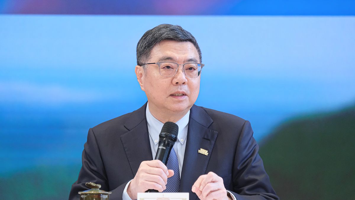 卓榮泰搭專機赴日看經典賽?專家對比「滯留中東台人」慘況:花錢不知輕重緩急