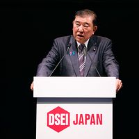石破茂首相が東シナ海と南シナ海における中国の「一方的な現状変更の企図」を明確に指摘したと報じている。(ジェームズ・スパイサー氏提供/DSEI Japan) 石破茂首相が東シナ海と南シナ海における中国の「一方的な現状変更の企図」を明確に指摘したと報じている。(ジェームズ・スパイサー氏提供/DSEI Japan)