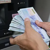 米ドルの急速な下落により、アジア通貨の反発急騰が押し上げられ、台湾ドルは2.6角大幅上昇し、29.66元で終了した。(資料写真、柯承惠撮影) 米ドルの急速な下落により、アジア通貨の反発急騰が押し上げられ、台湾ドルは2.6角大幅上昇し、29.66元で終了した。(資料写真、柯承惠撮影)