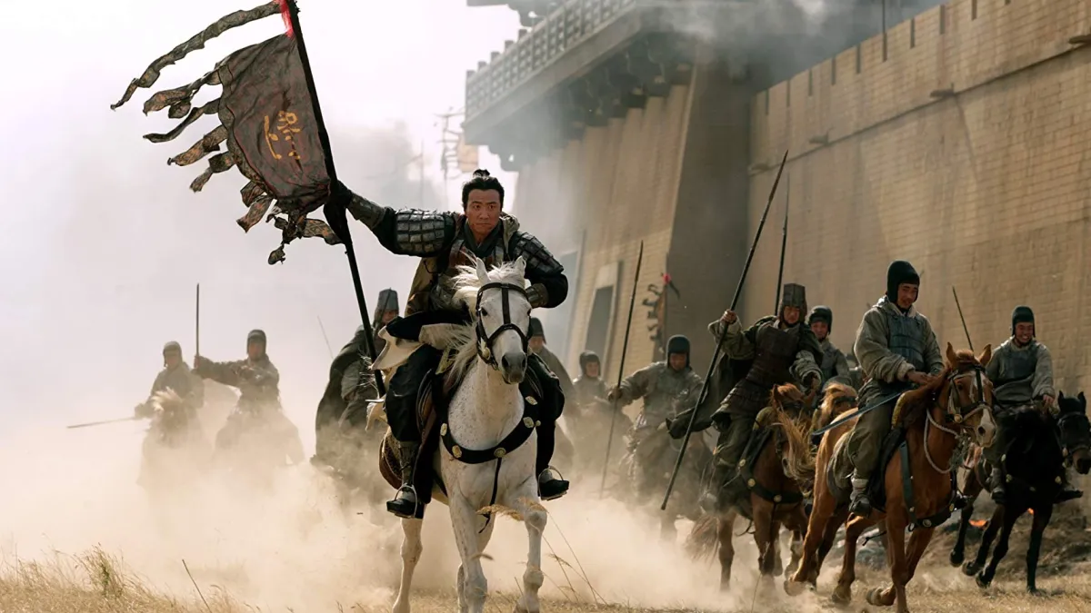 以劉備之才,終究不會寄人籬下,曹操不是不知道,而是不想面對。(圖/imdb)