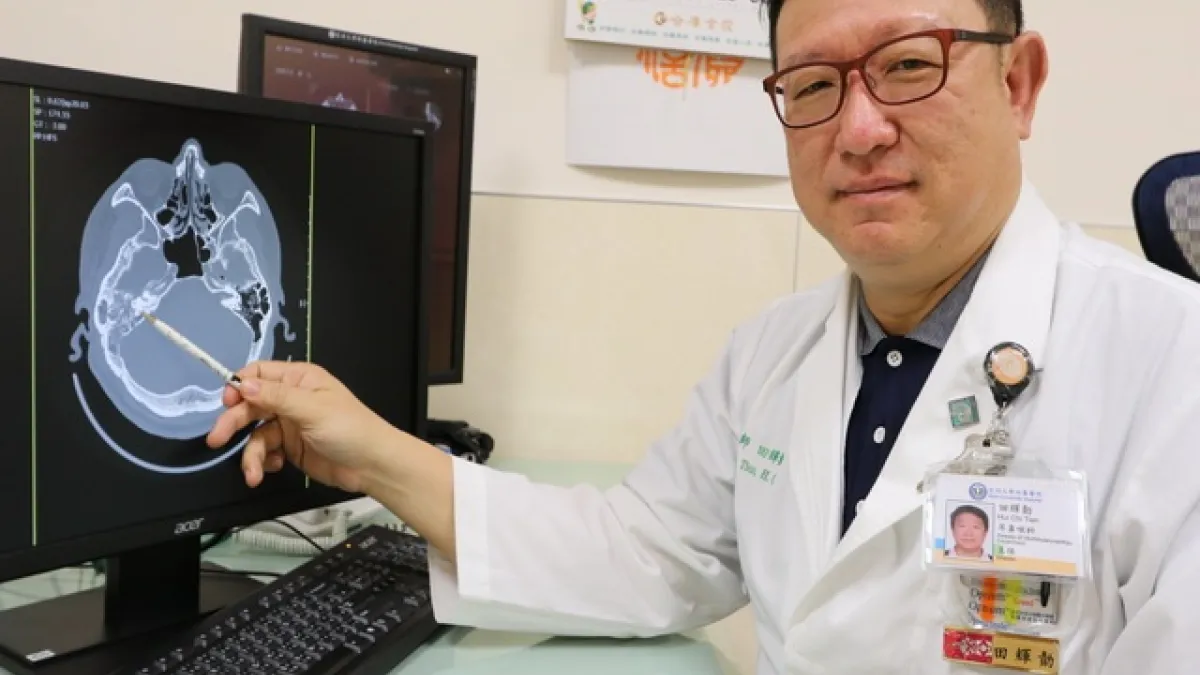 男嘴歪眼斜似中風 竟是罹罕見「耳結核」