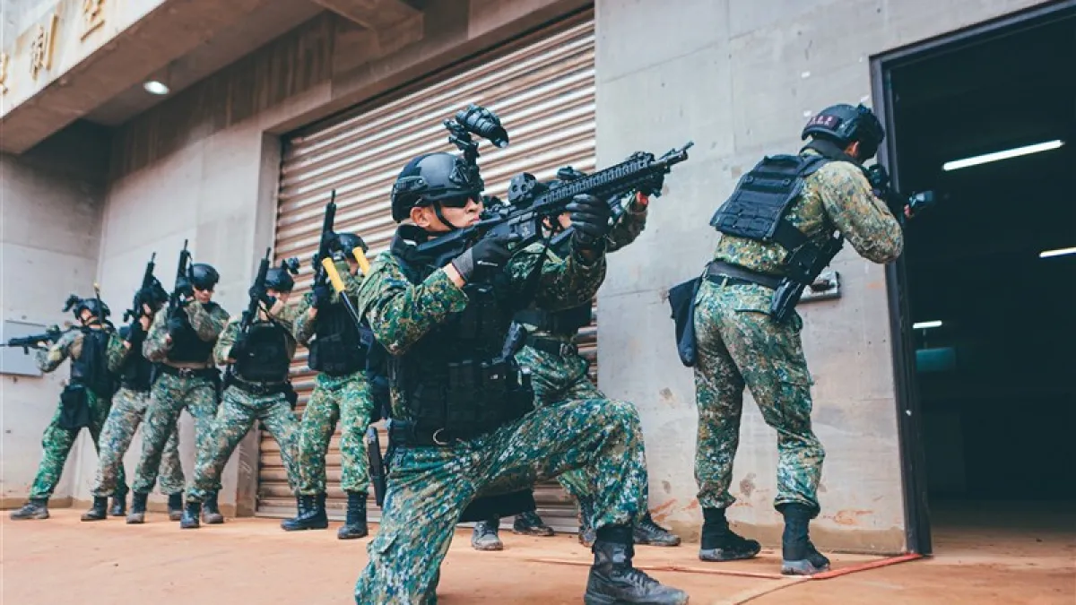 「憲兵特勤隊」(MPSSC)在國軍「關鍵戰力競賽」與「狙擊手競賽」取得雙料冠軍。(取自青年日報)