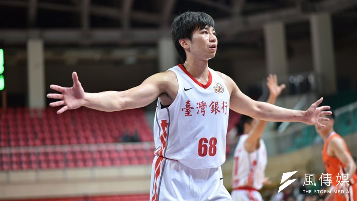 台銀靠著張博勝全場28分的優異表現,以6分差擊敗台啤,拿下本季第3勝。(資料照,王永志攝) 台銀靠著張博勝全場28分的優異表現,以6分差擊敗台啤,拿下本季第3勝。(資料照,王永志攝)