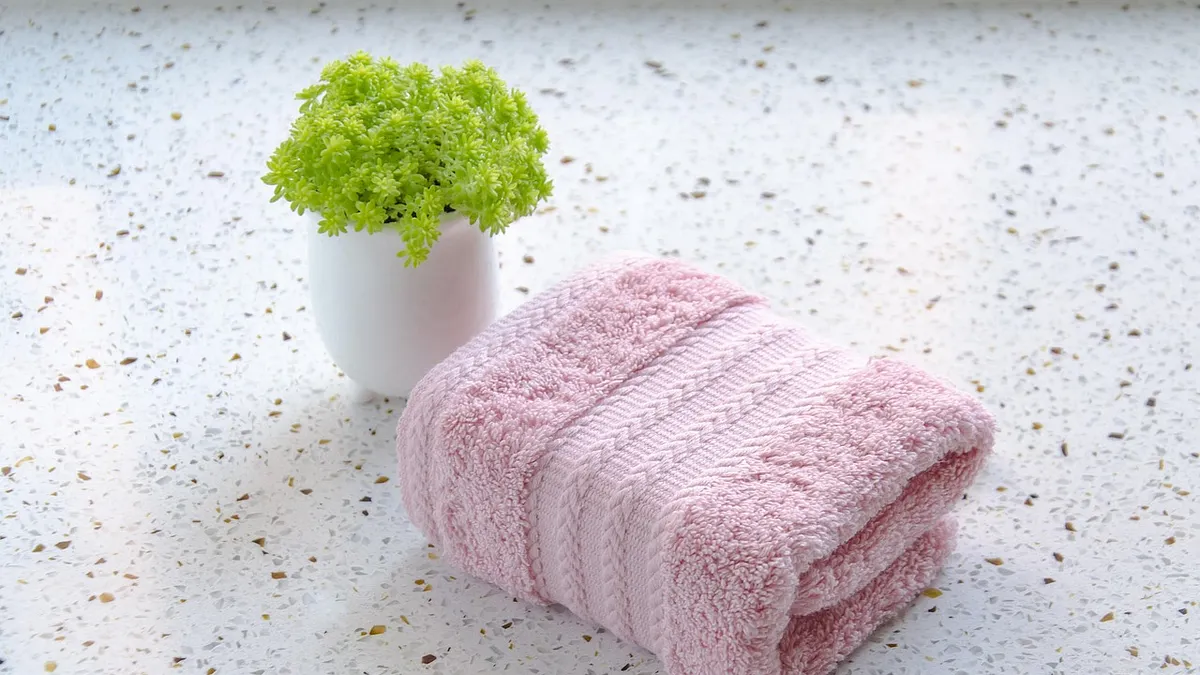 最近有網友發現,毛巾上常會出現「兩條線」的設計,卻不清楚這到底有什麼作用。(示意圖/取自pixabay) 最近有網友發現,毛巾上常會出現「兩條線」的設計,卻不清楚這到底有什麼作用。(示意圖/取自pixabay)