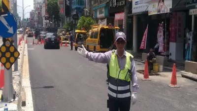 關心義交安全 南市議會副議長要求市府投保意外險