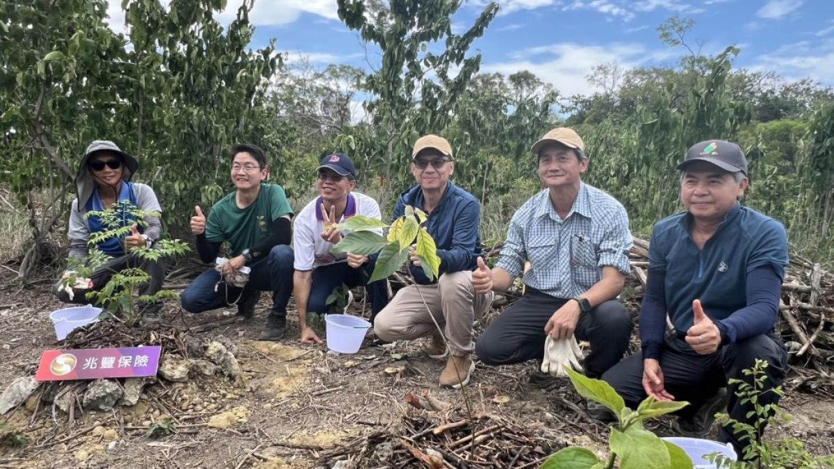 響應國際生物多樣性日!高雄公私協力復育半屏山原生林