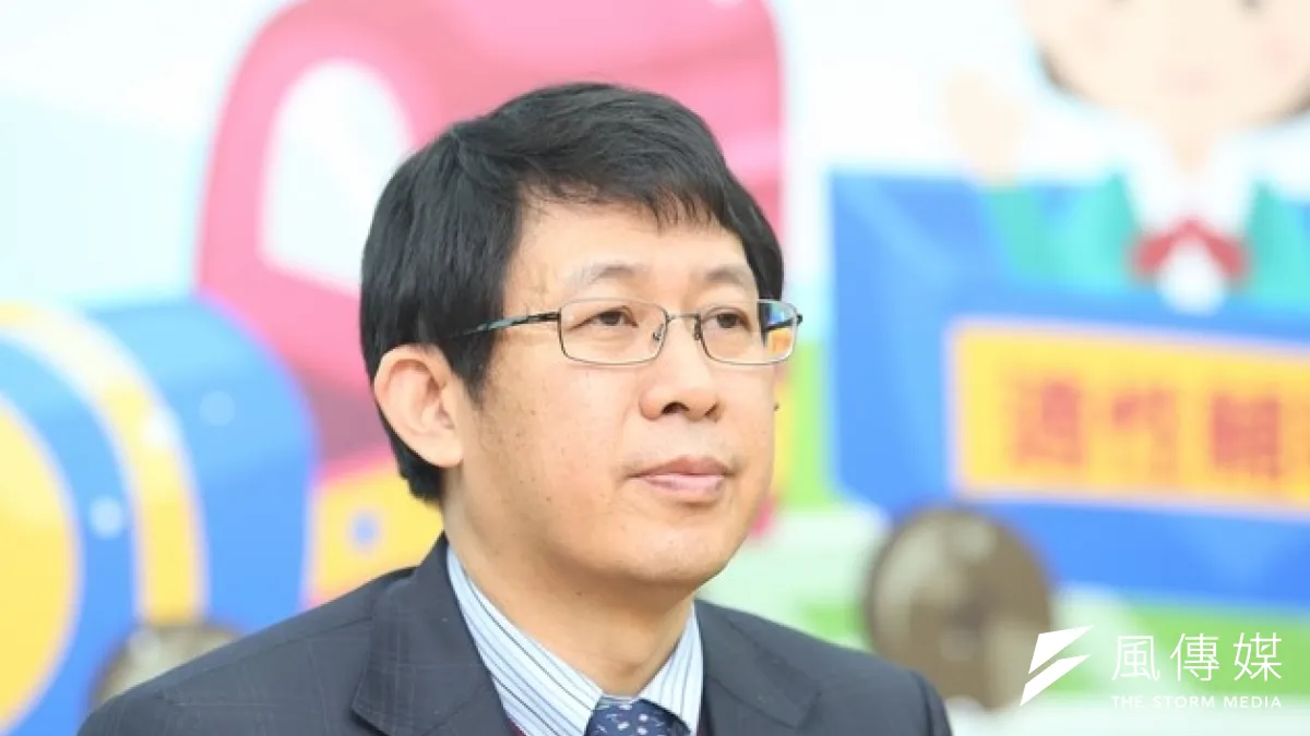 教育部公民課綱刪除了白色恐怖等字眼。(吳逸驊攝)