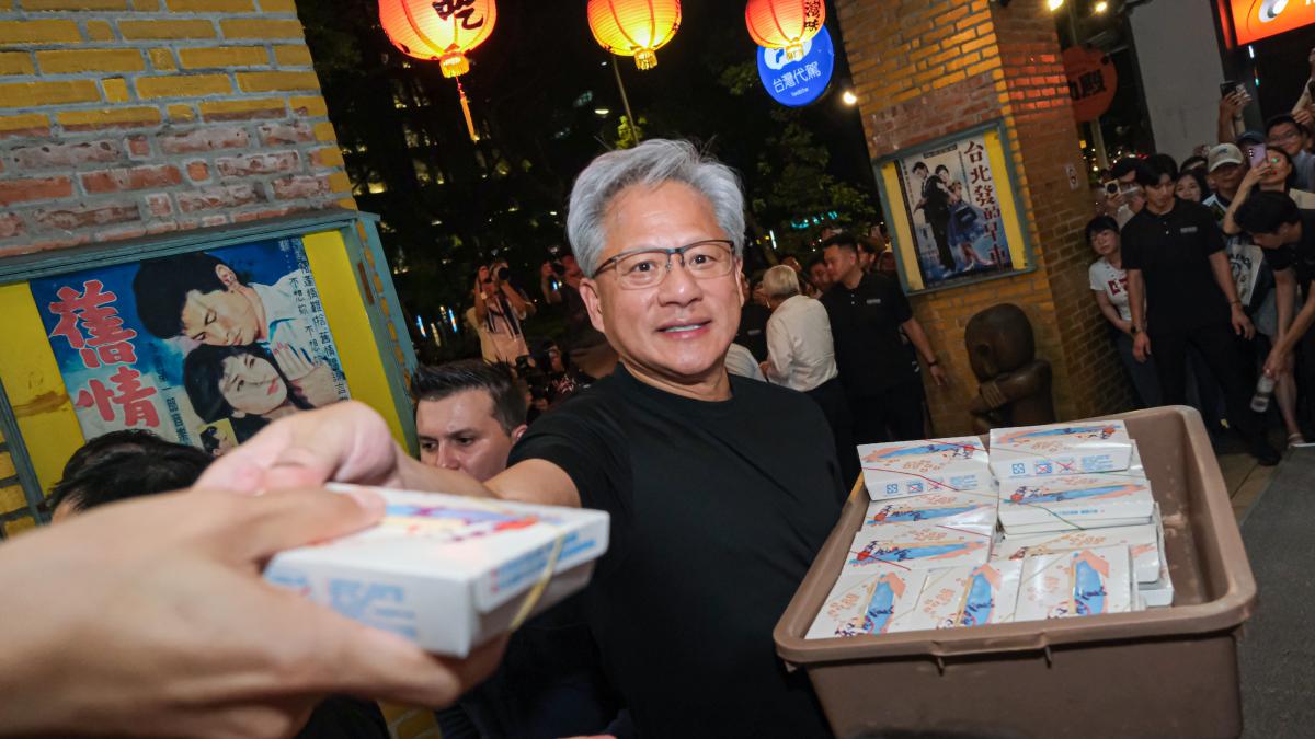 王鳳生觀點:排隊、金錢與公平─從黃仁勳夜市買單談起