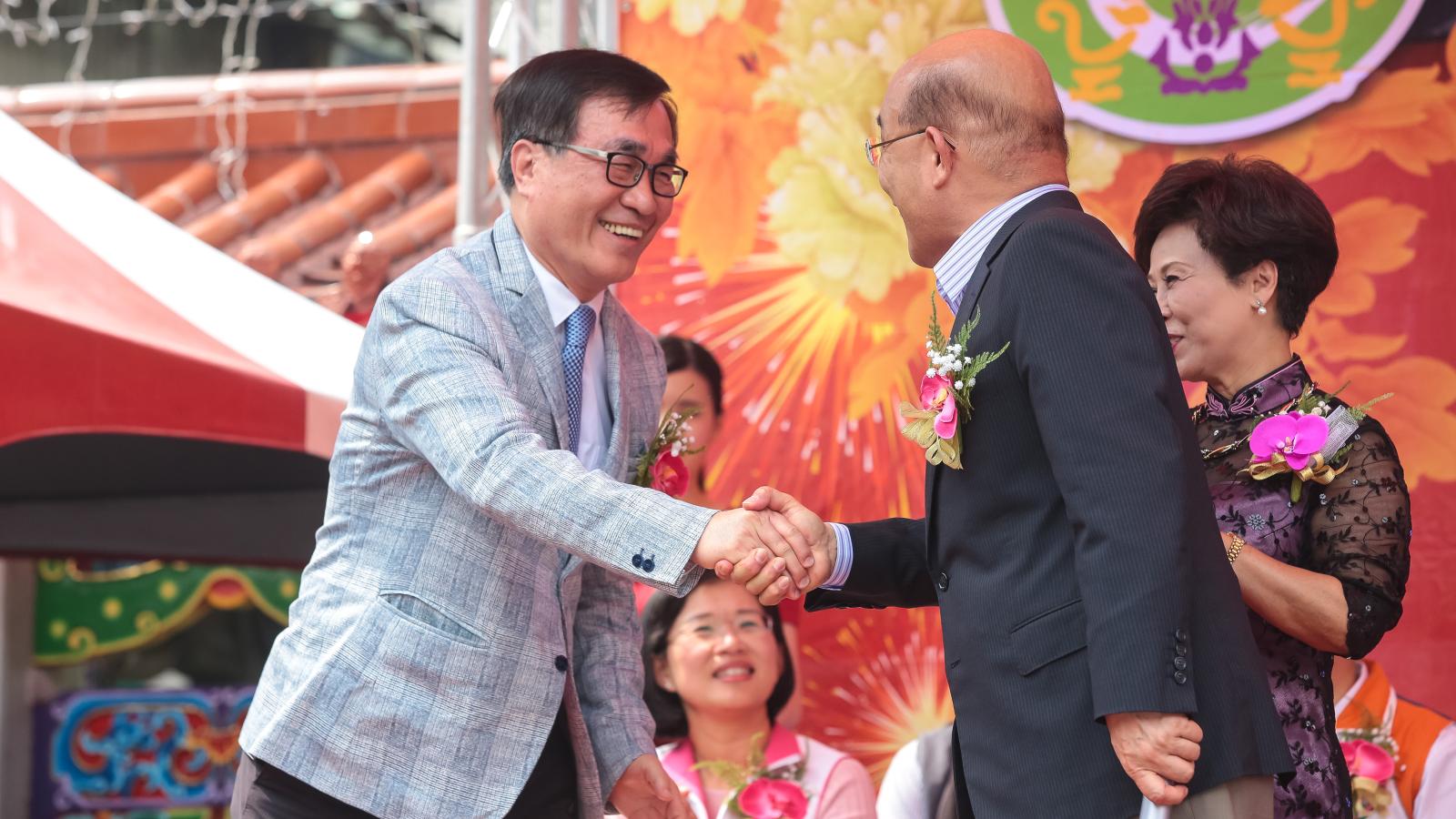 蘇貞昌「大進場」無視李四川致詞?他憶盧修一驚天一跪:當年被蘇圈粉,如今剩倨傲