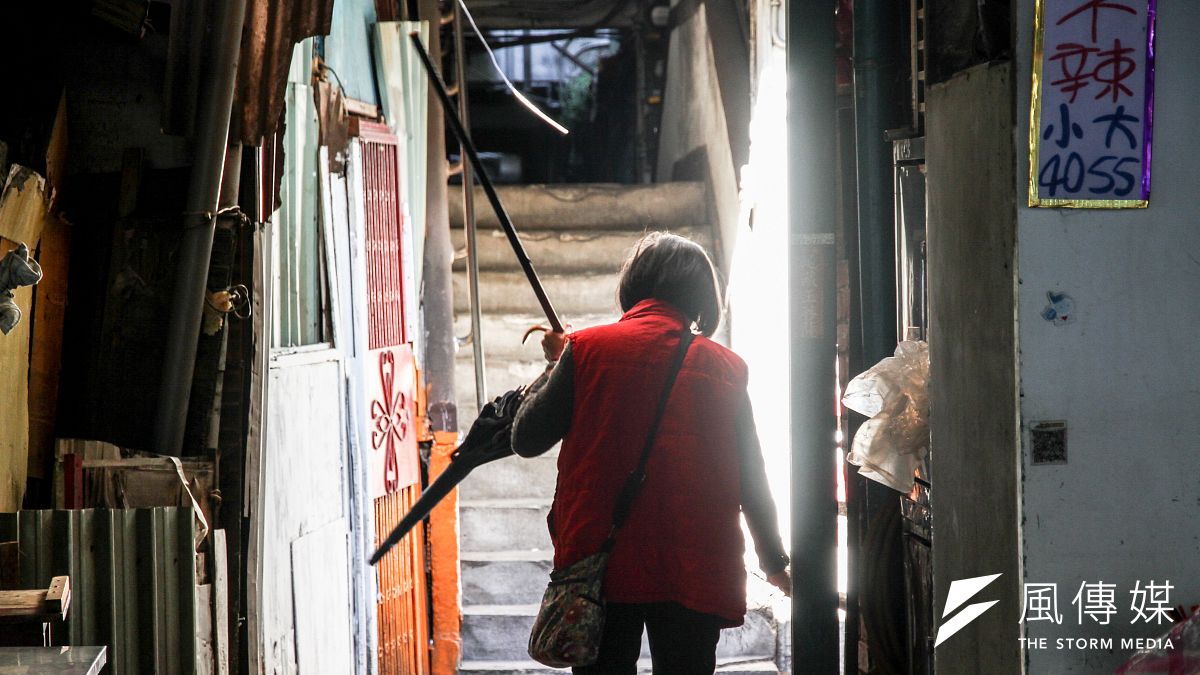 弱勢居民是否住在台北市,對其他市民的意義是什麼?有學者認為,差異、多樣,是維持一個城市永續運作的基本原則。圖為南機場整宅。(曾原信攝) 弱勢居民是否住在台北市,對其他市民的意義是什麼?有學者認為,差異、多樣,是維持一個城市永續運作的基本原則。圖為南機場整宅。(曾原信攝)