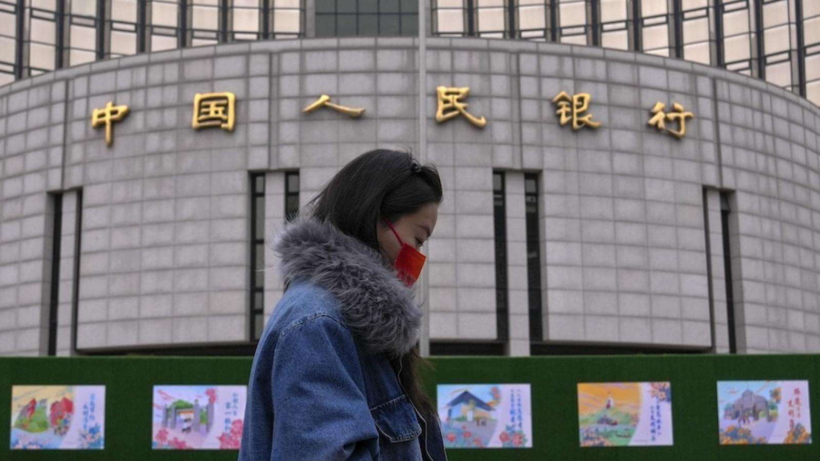 北京觀察》中國央行不急著降息,祭出金融防震網!從7天期利率轉向「隔夜回購」,背後有何盤算?