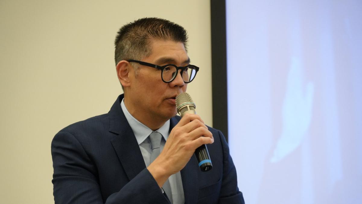 連勝文憶確診癌症時「電話直接掉下來」 怒批民進黨對毒油案事不關己