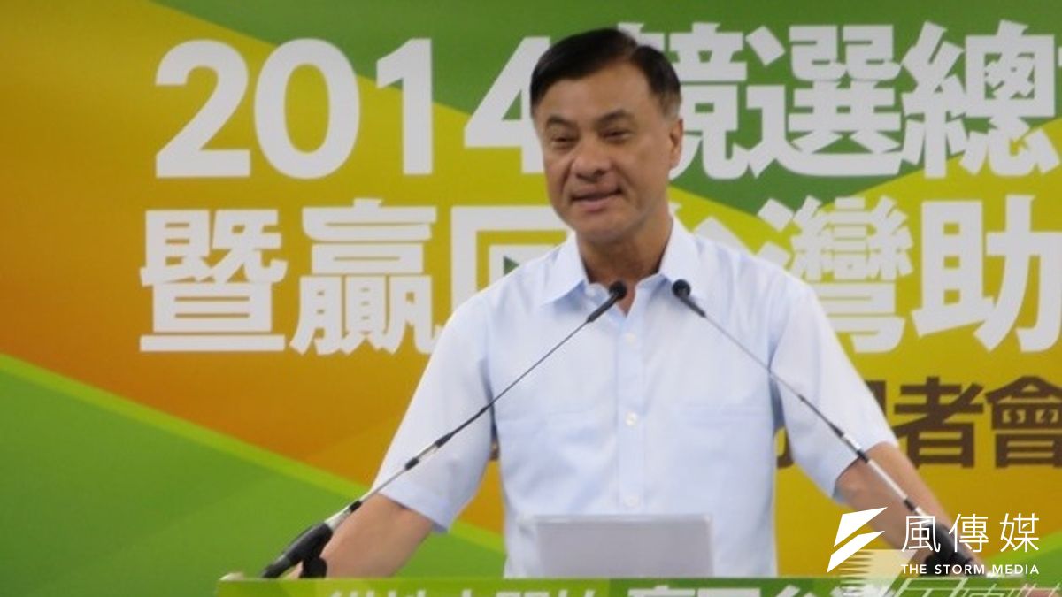 在野台北市長候選人柯文哲穩定領先,相對來說,國民黨候選人連勝文內部好像比較亂,如無意外,柯會勝出。(顏振凱攝) 在野台北市長候選人柯文哲穩定領先,相對來說,國民黨候選人連勝文內部好像比較亂,如無意外,柯會勝出。(顏振凱攝)