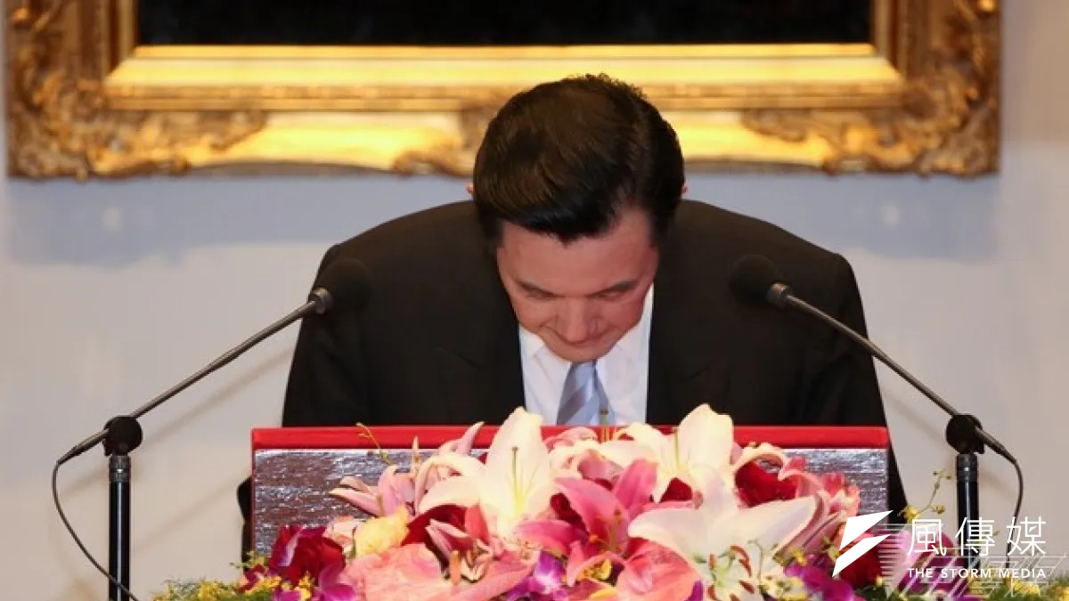國民黨主席馬英九2日在中常會上表示,已經7次公開表示願與學生對話,關於學生的訴求,在不違背理念的前提下可以接受。(余志偉攝)