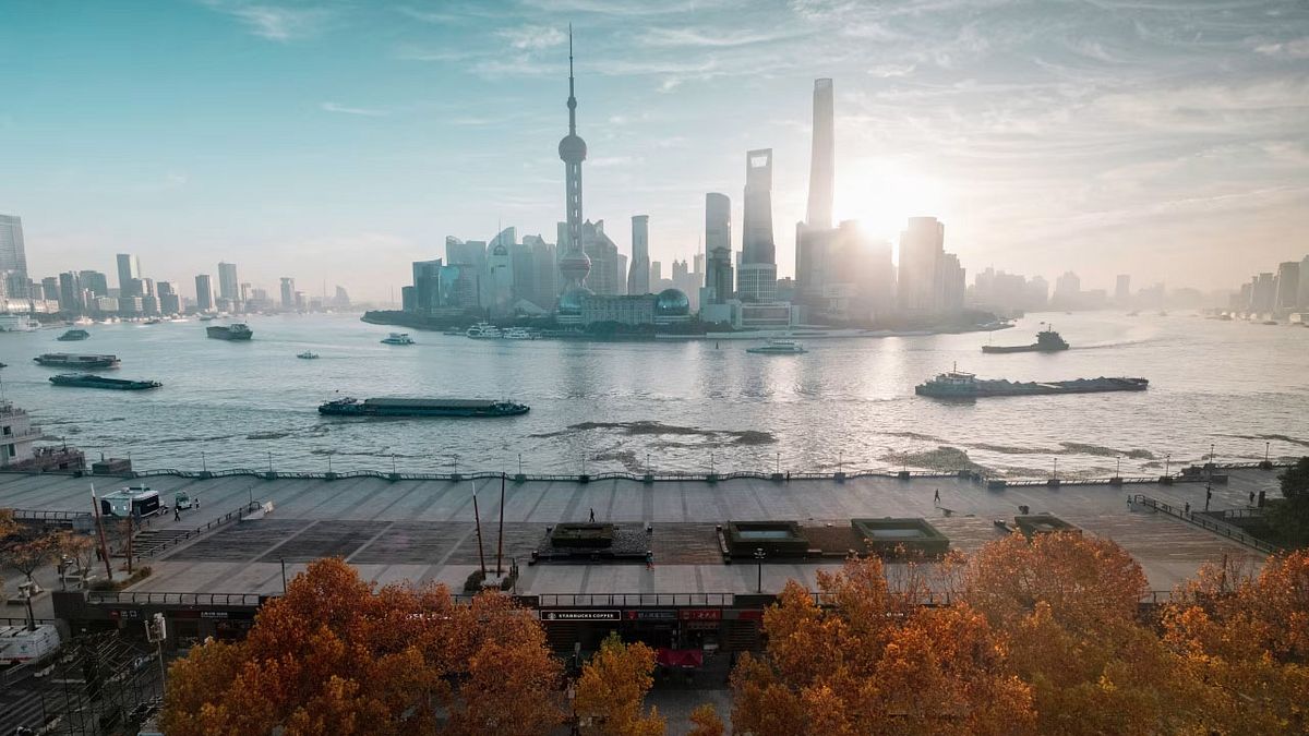 經濟熱議》「存錢」這個好習慣,竟然逐漸把中國的通縮漩渦,推向「惡性」發展?