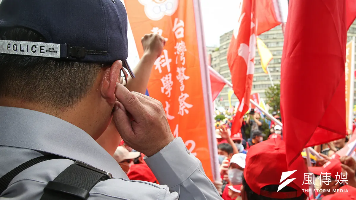 軍公教自今年起將調薪3%,衛福部今(1)日公告這群人比照調薪。示意圖,與新聞個案無關。(資料照,陳明仁攝) 軍公教自今年起將調薪3%,衛福部今(1)日公告這群人比照調薪。示意圖,與新聞個案無關。(資料照,陳明仁攝)