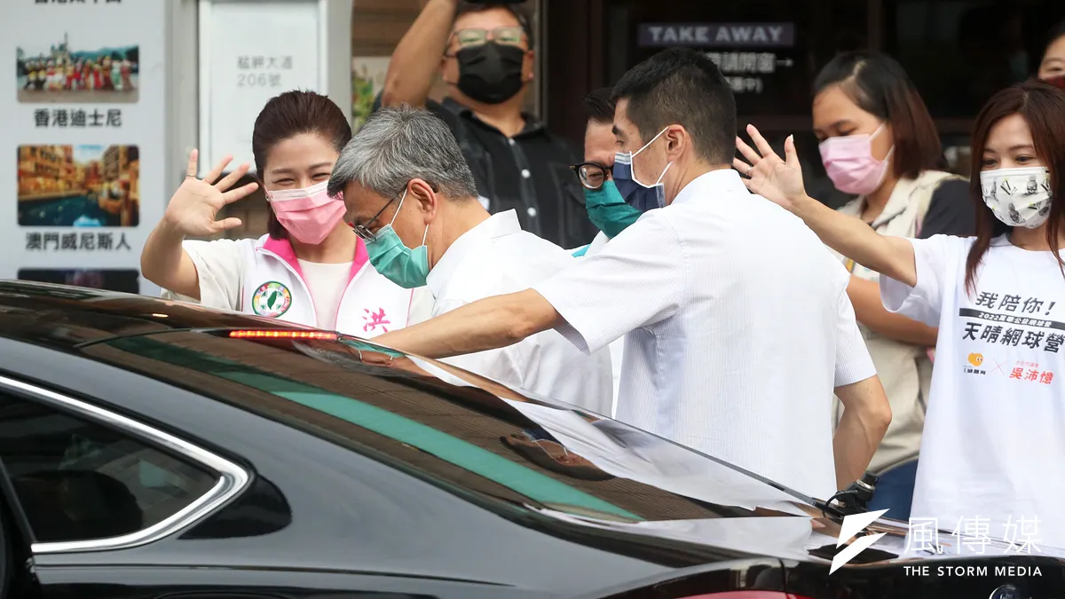 前副總統陳建仁卸任後日常行程單純,維安風險不高,但如今將為年底選戰勤跑地方輔選,其人身安全必然成為國安單位的新課題。(資料照,蘇仲泓攝) 前副總統陳建仁卸任後日常行程單純,維安風險不高,但如今將為年底選戰勤跑地方輔選,其人身安全必然成為國安單位的新課題。(資料照,蘇仲泓攝)