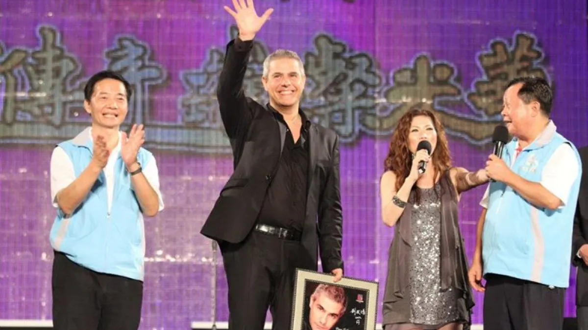 2012年國慶煙火共22場次花掉2.9億元(圖/2012國慶煙火暨苗栗國際藝術季粉絲專頁)