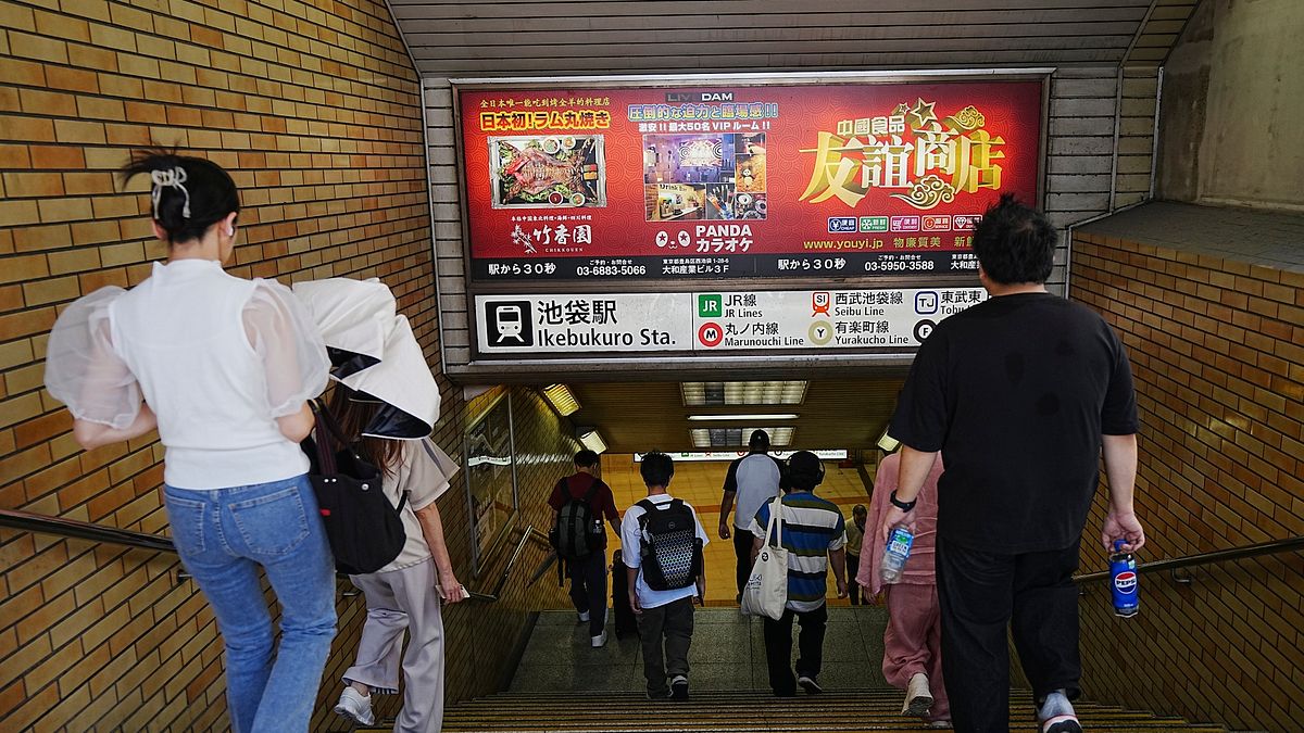 深圳の日本人学校の10歳男児が中国人男性に刃物で襲撃され死亡した事件が、議論を引き起こしている。中国の反日感情の問題は解決が難しいが、東京大学の阿古智子教授はその原因を指摘している。(資料写真、AP通信) 深圳の日本人学校の10歳男児が中国人男性に刃物で襲撃され死亡した事件が、議論を引き起こしている。中国の反日感情の問題は解決が難しいが、東京大学の阿古智子教授はその原因を指摘している。(資料写真、AP通信)