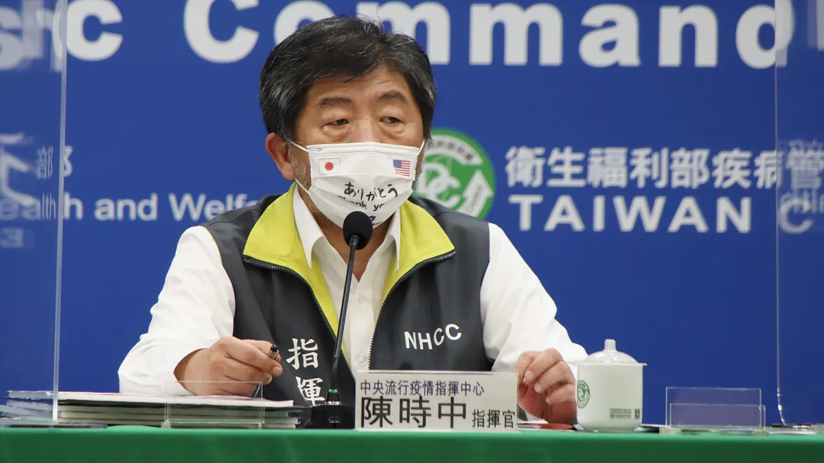 指揮中心指揮官陳時中今天表示,全國力拚26日降級才是真正目標。(中央流行疫情指揮中心提供)