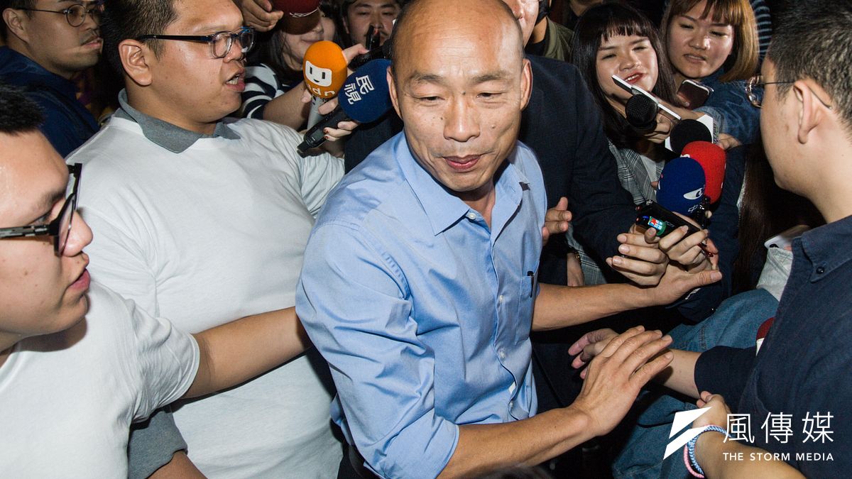 準高雄市長韓國瑜就職典禮預定要在愛河旁舉行,豈料交通管制範圍、時間過大,遭網友轟是「登基大典」。(資料照,甘岱民攝) 準高雄市長韓國瑜就職典禮預定要在愛河旁舉行,豈料交通管制範圍、時間過大,遭網友轟是「登基大典」。(資料照,甘岱民攝)