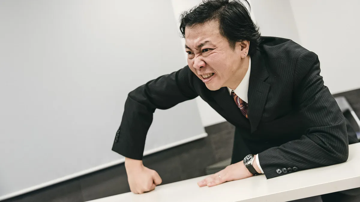 你是否也經歷過被主管沒來由辱罵的委屈呢?(圖/取自pakutaso) 你是否也經歷過被主管沒來由辱罵的委屈呢?(圖/取自pakutaso)