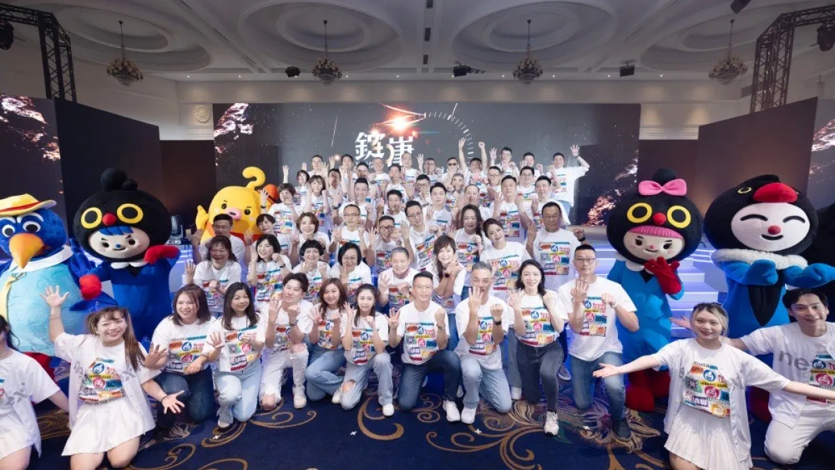錠嵂保經40週年, 承諾同仁一起創造幸福樂活的人生。(圖/錠嵂保經提供)