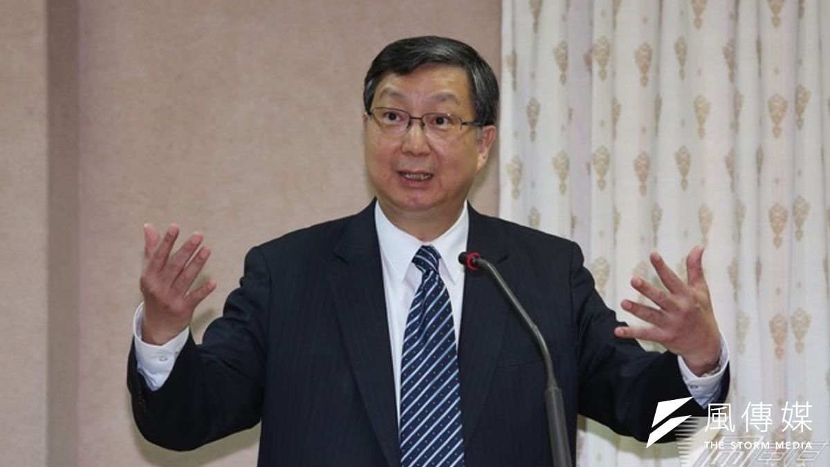 經濟部次長卓士昭15日表示,越南排華暴動,待情勢平息,將依台越投資保護協定,協助受害台商向越南求償。(余志偉攝) 經濟部次長卓士昭15日表示,越南排華暴動,待情勢平息,將依台越投資保護協定,協助受害台商向越南求償。(余志偉攝)