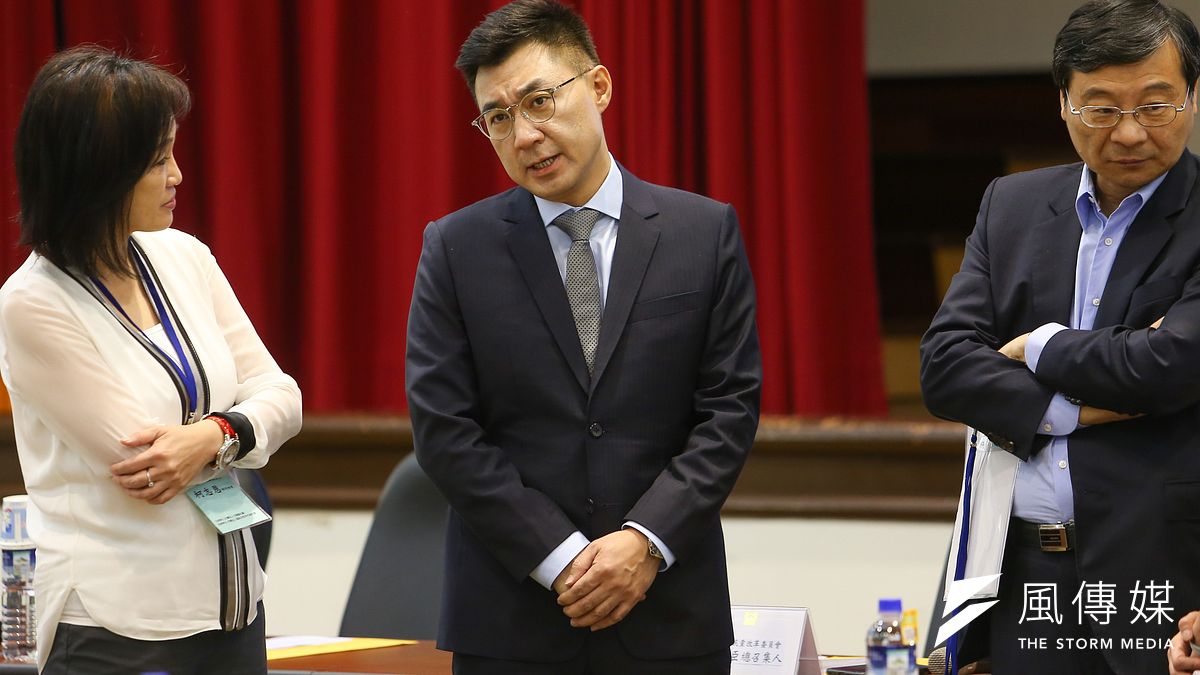 國民黨改革委員會全體會議發表兩岸論述報告。圖為國民黨主席江啟臣出席改革委員會全體會議。(顏麟宇攝) 國民黨改革委員會全體會議發表兩岸論述報告。圖為國民黨主席江啟臣出席改革委員會全體會議。(顏麟宇攝)