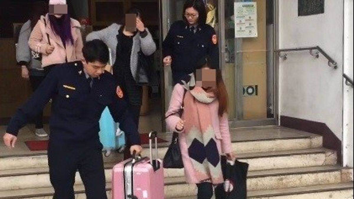 以LINE供客選妃 陸女假觀光真賣淫 以LINE供客選妃 陸女假觀光真賣淫