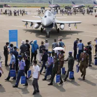 A Chinese air force J-10C fighter jet on display at the 2021 Zhuhai Airshow. Bangladesh is now negotiating to buy the export version of the same aircraft. (AP) A Chinese air force J-10C fighter jet on display at the 2021 Zhuhai Airshow. Bangladesh is now negotiating to buy the export version of the same aircraft. (AP)