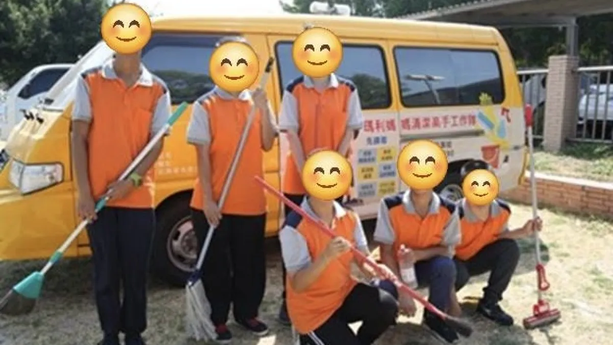 中市勞工局透過庇護工場,讓身心障礙者進行專業訓練學習並建立工作SOP。(圖/台中市政府)