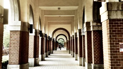 大學抽籤入學可行嗎?圖為台大校園。(取自neverbutterfly@flickr)