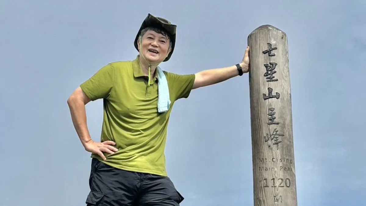 壽險公會理事長陳慧遊喜歡爬山健身,拋出國民健康點數想法。(壽險公會提供)