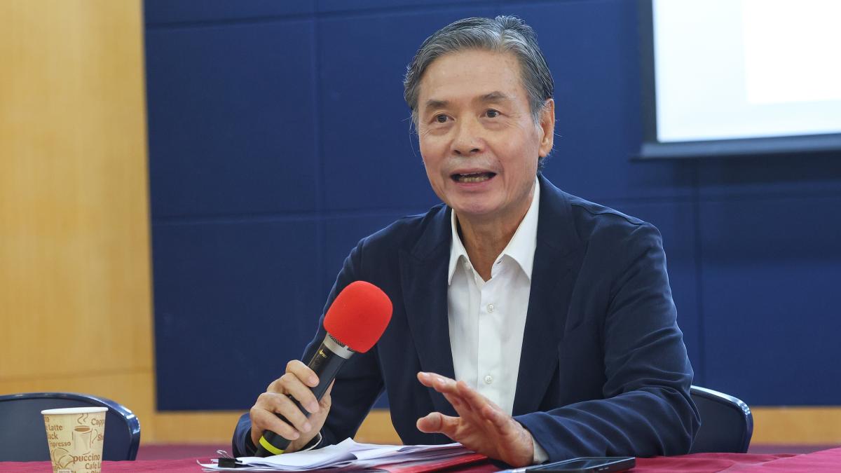 不只藏桌下躲馬英九!金溥聰曝王光慈「趕馬回家」計畫 還要推調查小組的他接董事長