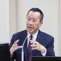 29日、外交国防委員会での答弁に立つ台湾の顧立雄国防部長。(顔麟宇撮影) 29日、外交国防委員会での答弁に立つ台湾の顧立雄国防部長。(顔麟宇撮影)