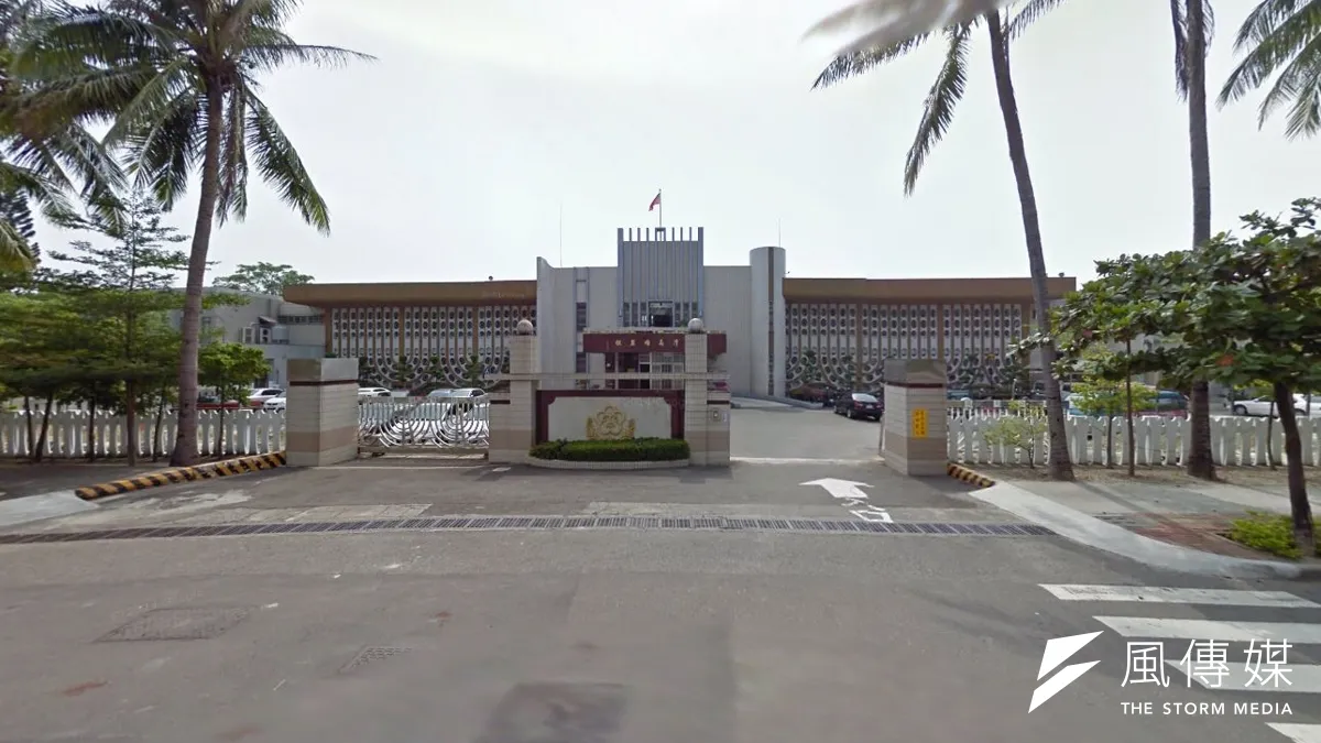 高雄監獄挾持事件落幕,典獄長陳世志14日首次出面為此事件,向社會大眾道歉。圖為高雄監獄。(取自Google map)