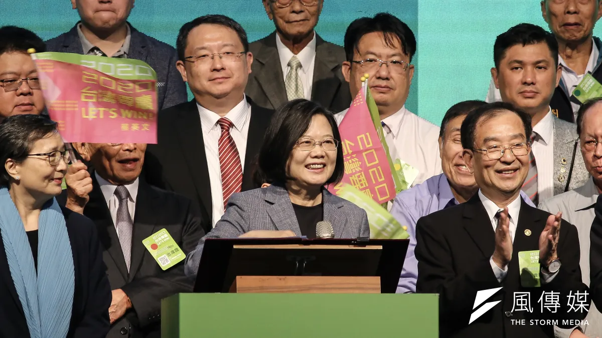 總統蔡英文競選連任官方網站25日上線,網站內容包含政績檢視、論文謠言澄清專區等,並設計遊戲,盼吸引選民目光。(資料照,陳品佑攝)