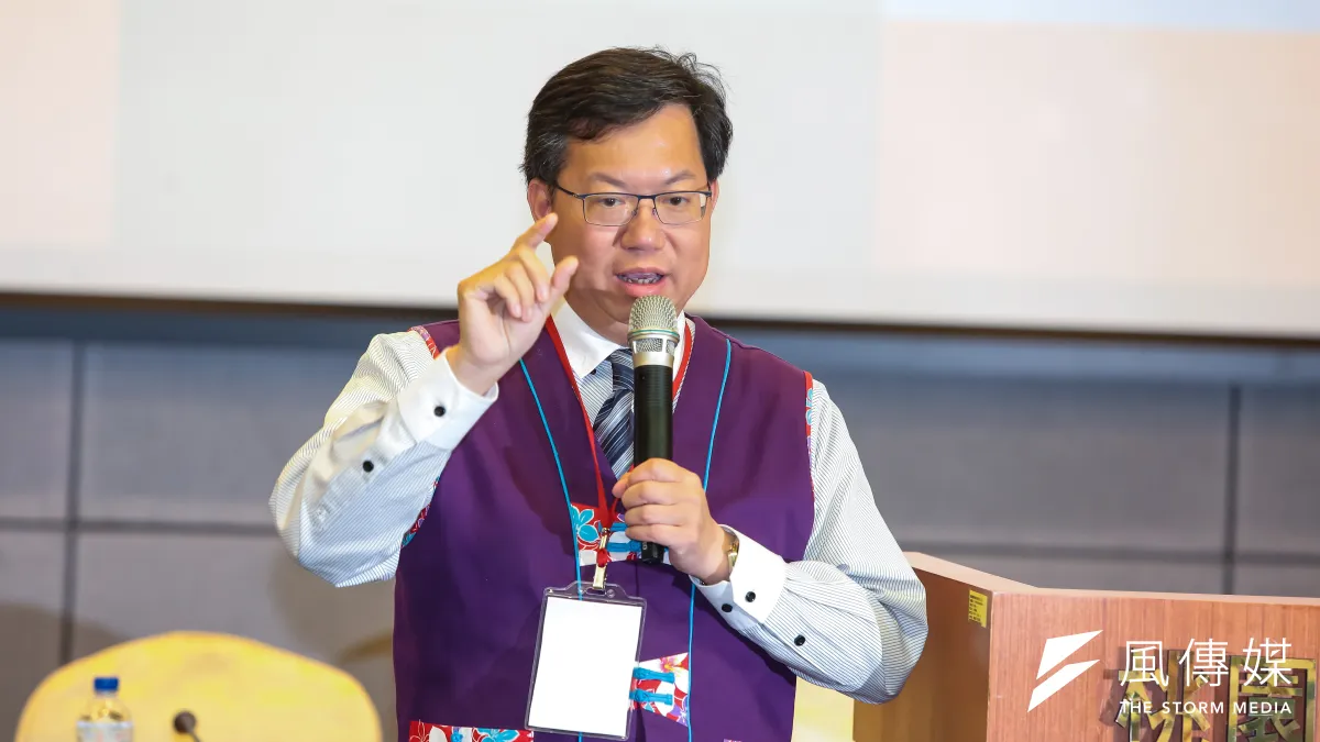 桃園市長鄭文燦對新任華航董事長何煖軒表達支持。(資料照片,顏麟宇攝)