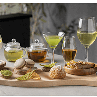静岡市は11月1日の「お茶の日」に合わせ、市内各所でお茶の配布や茶まつり、アフタヌーンティー企画などを実施する。(写真/静岡市提供) 静岡市は11月1日の「お茶の日」に合わせ、市内各所でお茶の配布や茶まつり、アフタヌーンティー企画などを実施する。(写真/静岡市提供)