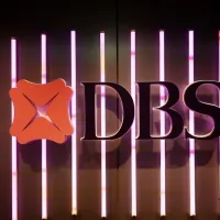At DBS Bank in Singapore, every frontline customer service representative works alongside a dedicated AI Agent partner in real time. (File photo, CNA) At DBS Bank in Singapore, every frontline customer service representative works alongside a dedicated AI Agent partner in real time. (File photo, CNA)