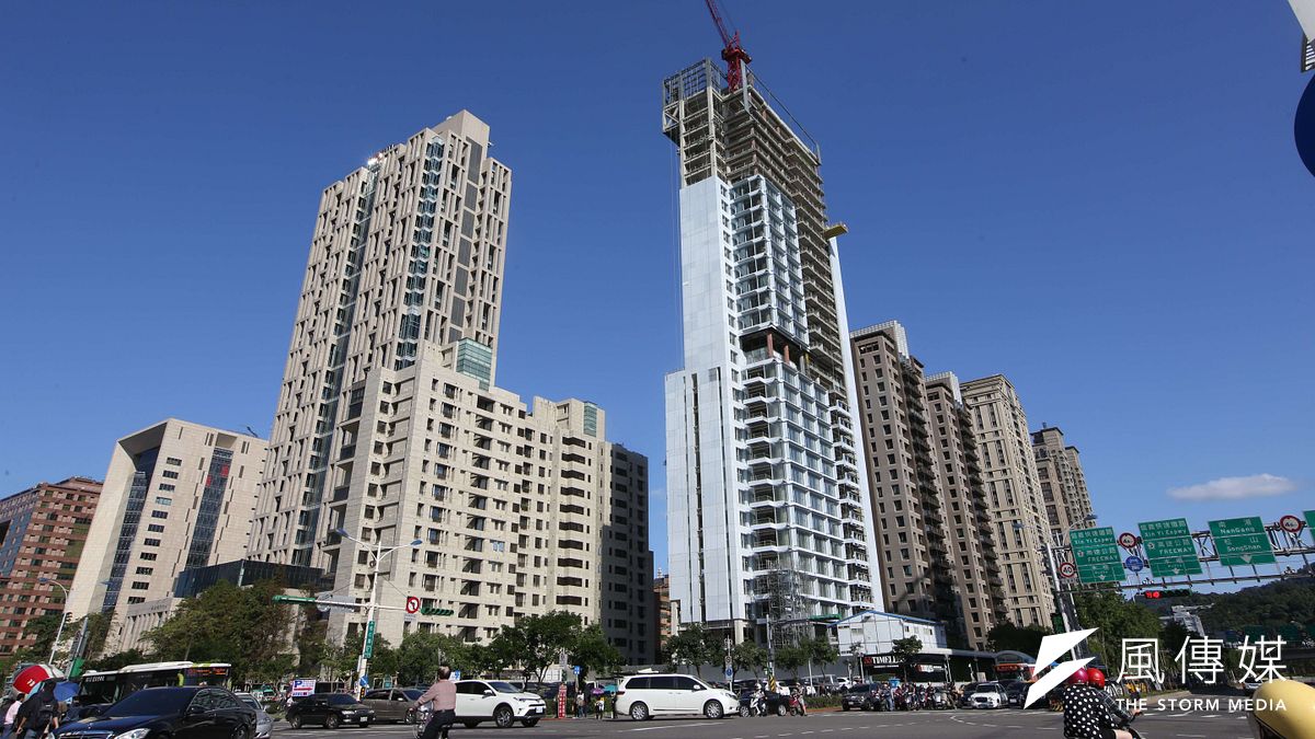 作者認為未來炒房將不再成為致富的關,如何讓房價成為年輕人能負擔的價格,也考驗著執政者的智慧。圖為房市示意圖。(新新聞提供) 作者認為未來炒房將不再成為致富的關,如何讓房價成為年輕人能負擔的價格,也考驗著執政者的智慧。圖為房市示意圖。(新新聞提供)