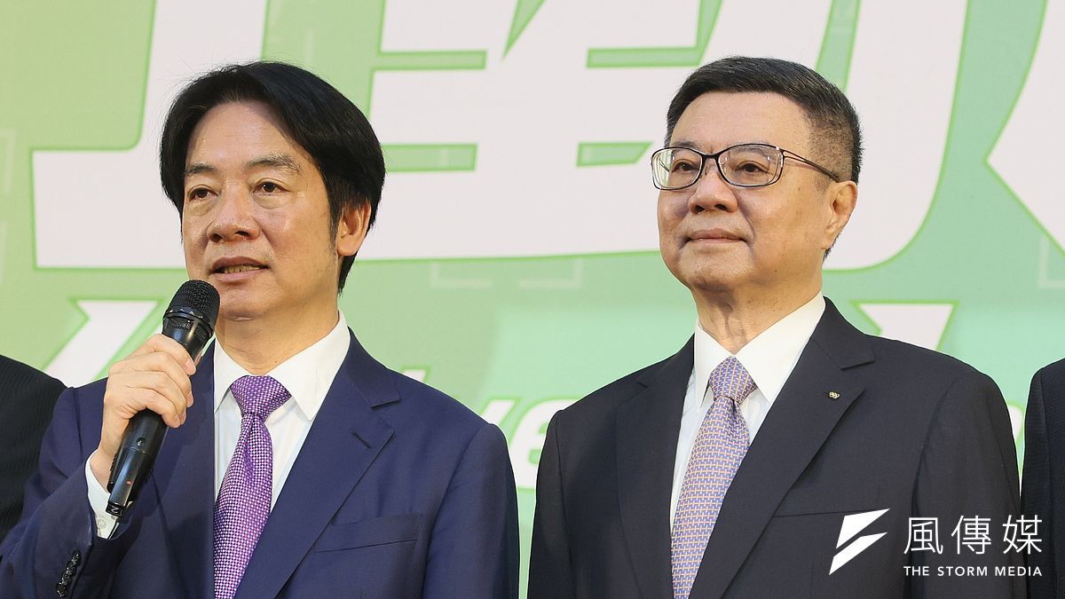 JK羅琳發文質疑台灣拳后林郁婷的性別,總統賴清德(左)聞訊後和行政院長卓榮泰(右)熱線討論後續因應措施。(資料照,柯承惠攝) JK羅琳發文質疑台灣拳后林郁婷的性別,總統賴清德(左)聞訊後和行政院長卓榮泰(右)熱線討論後續因應措施。(資料照,柯承惠攝)