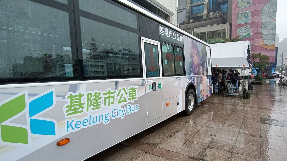 基隆市公車處去年新購公車,是先買中古柴油公車應急。(記者張上耕攝) 基隆市公車處去年新購公車,是先買中古柴油公車應急。(記者張上耕攝)