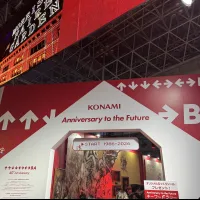 KONAMIは「東京ゲームショウ2026」で多彩な企画を展開。名作40周年企画や新作試遊に行列ができるなか、『SILENT HILL f』の優秀賞受賞も相まって、会場は大いに盛り上がった。(黃信維撮影/©KONAMI) KONAMIは「東京ゲームショウ2026」で多彩な企画を展開。名作40周年企画や新作試遊に行列ができるなか、『SILENT HILL f』の優秀賞受賞も相まって、会場は大いに盛り上がった。(黃信維撮影/©KONAMI)