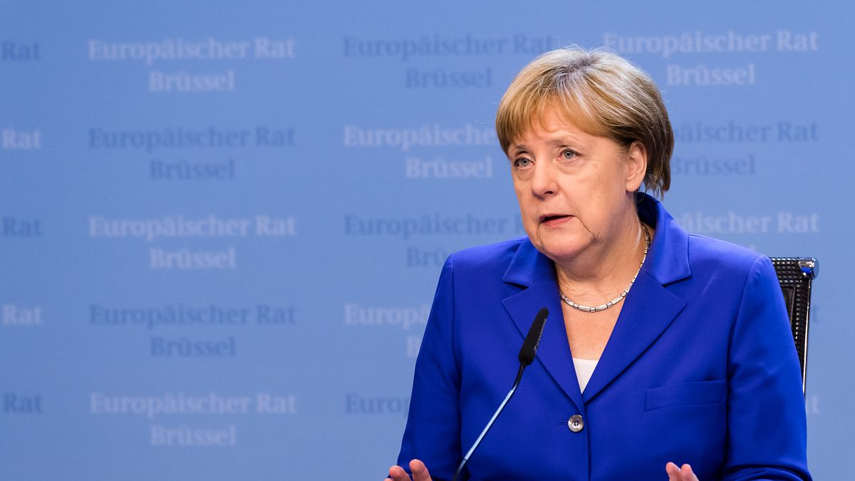 德國連環爆,G20力促增長,本週觀Fed、BOJ。德國總理梅克爾。(美聯社) 德國連環爆,G20力促增長,本週觀Fed、BOJ。德國總理梅克爾。(美聯社)