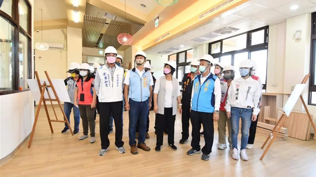 社頭鄉第二社福大樓即將完工,彰化縣長王惠美視察建進度,並表示未來結合美雅社區照顧關懷據點及新設托育空間,提供老幼照護空間。(圖/彰化縣政府)