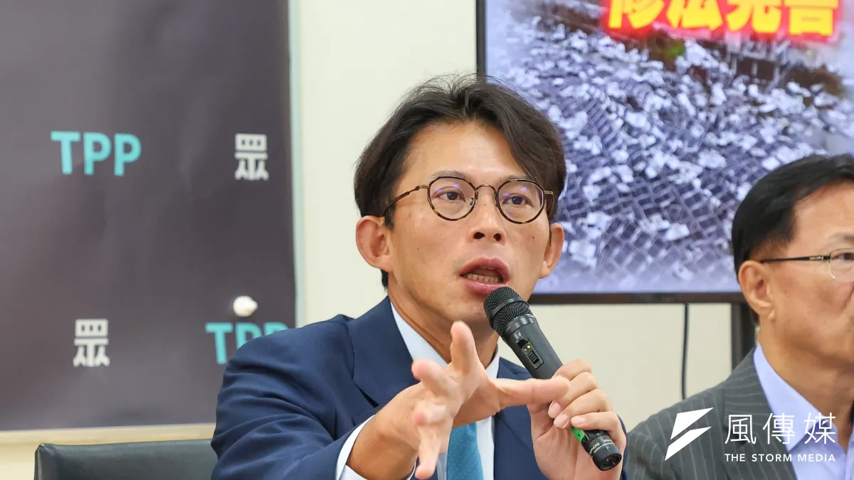 民眾黨主席黃國昌今(16)日表示,下周將和國民黨主席鄭麗文會面。(顏麟宇攝)